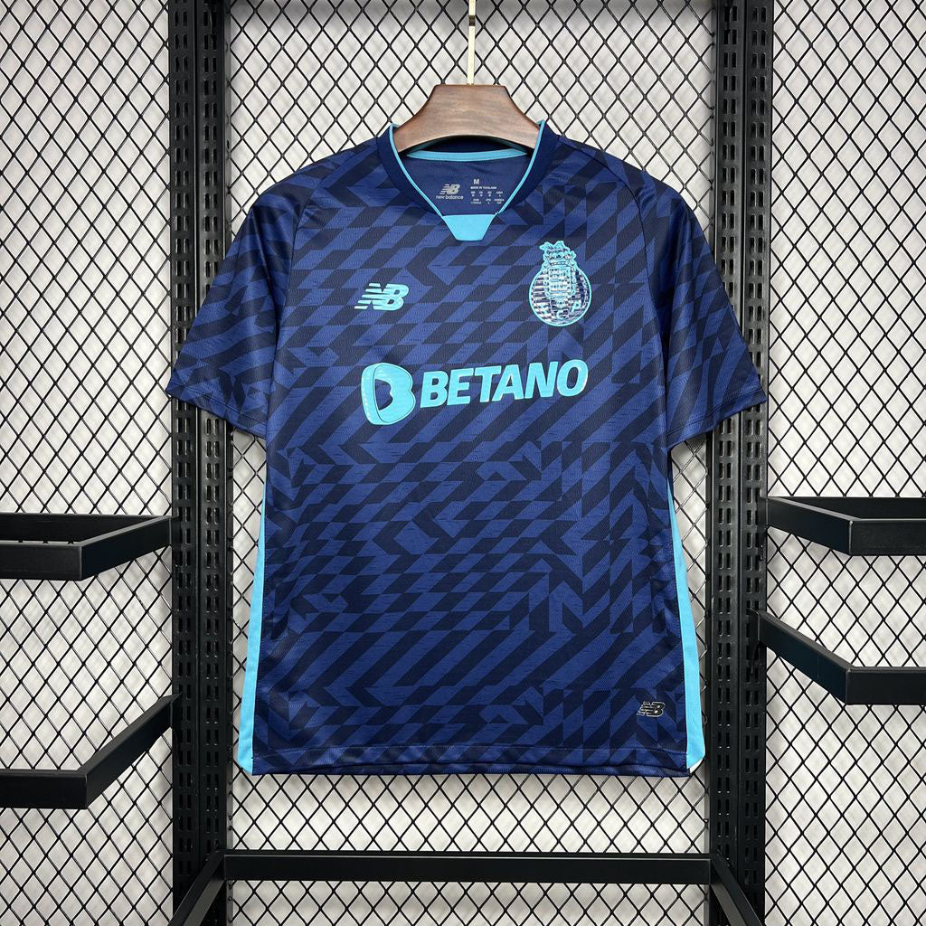 24/25 Porto Second Away
