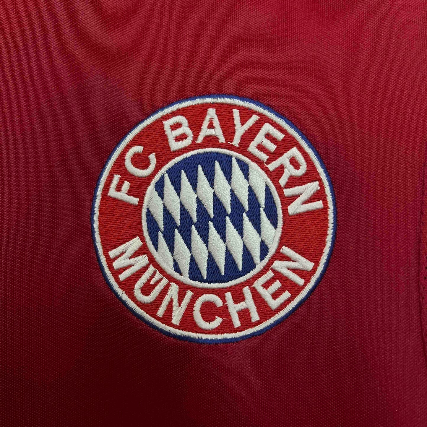 Retro 2003/04 Bayern Home
