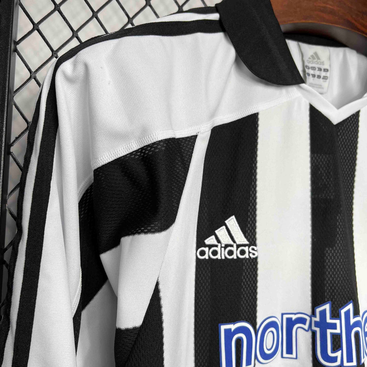 Retro 2003/05 Long Sleeves Newcastle Home