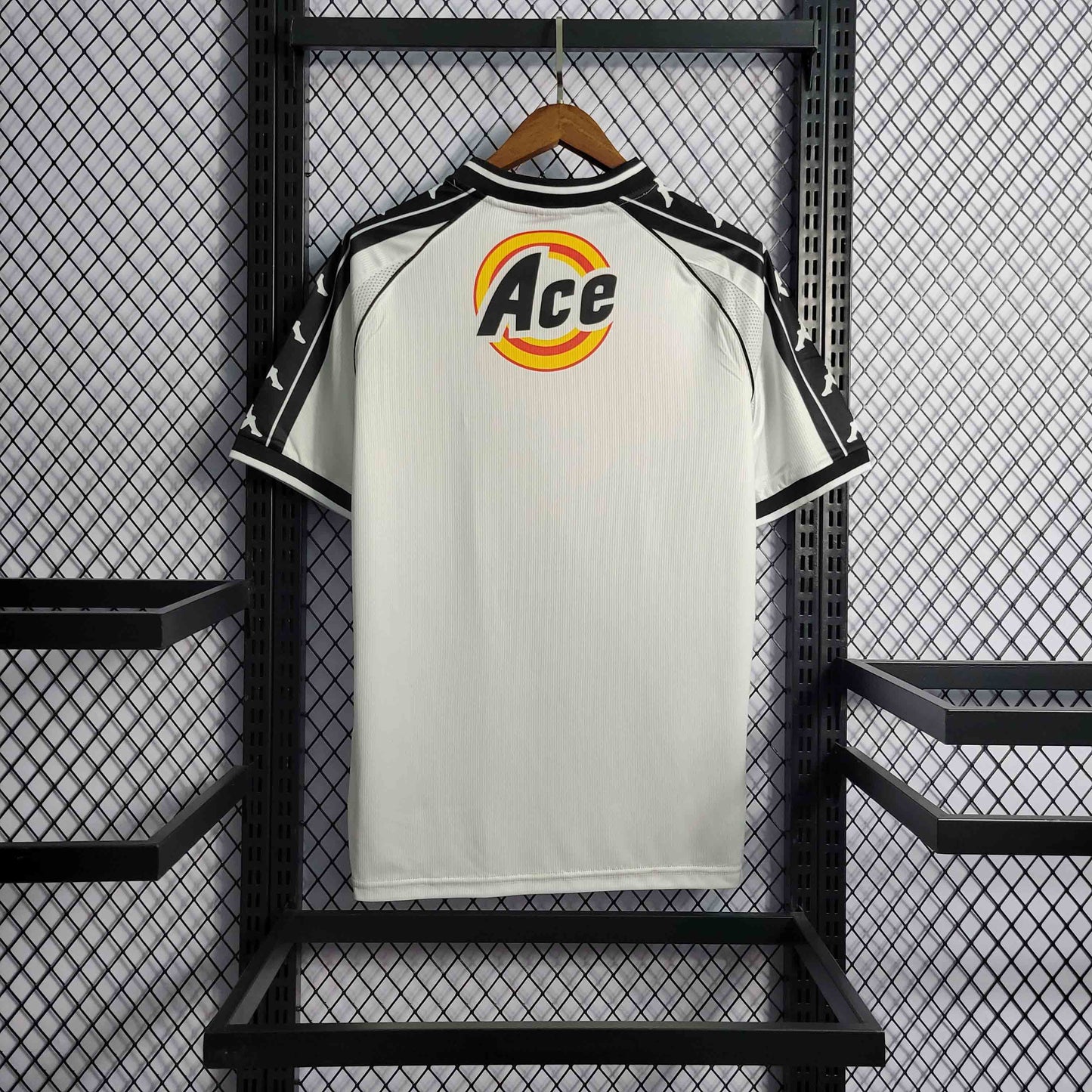 Retro 2000 Vasco da Gama away