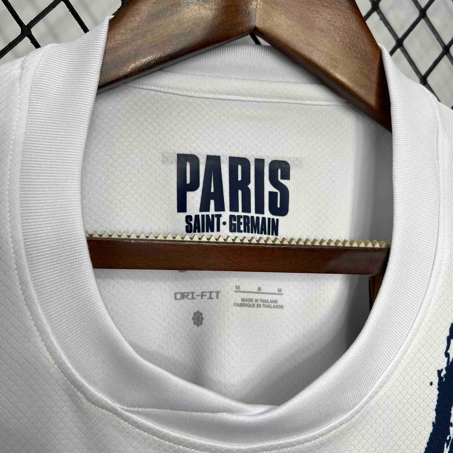 24/25 PSG Away