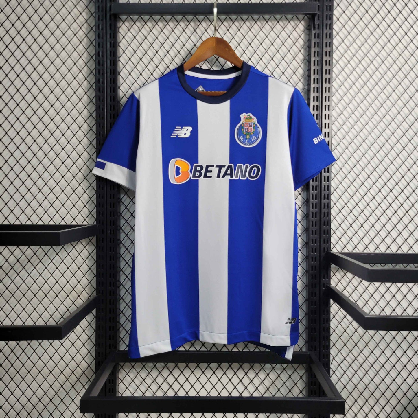 23/24 Porto Home