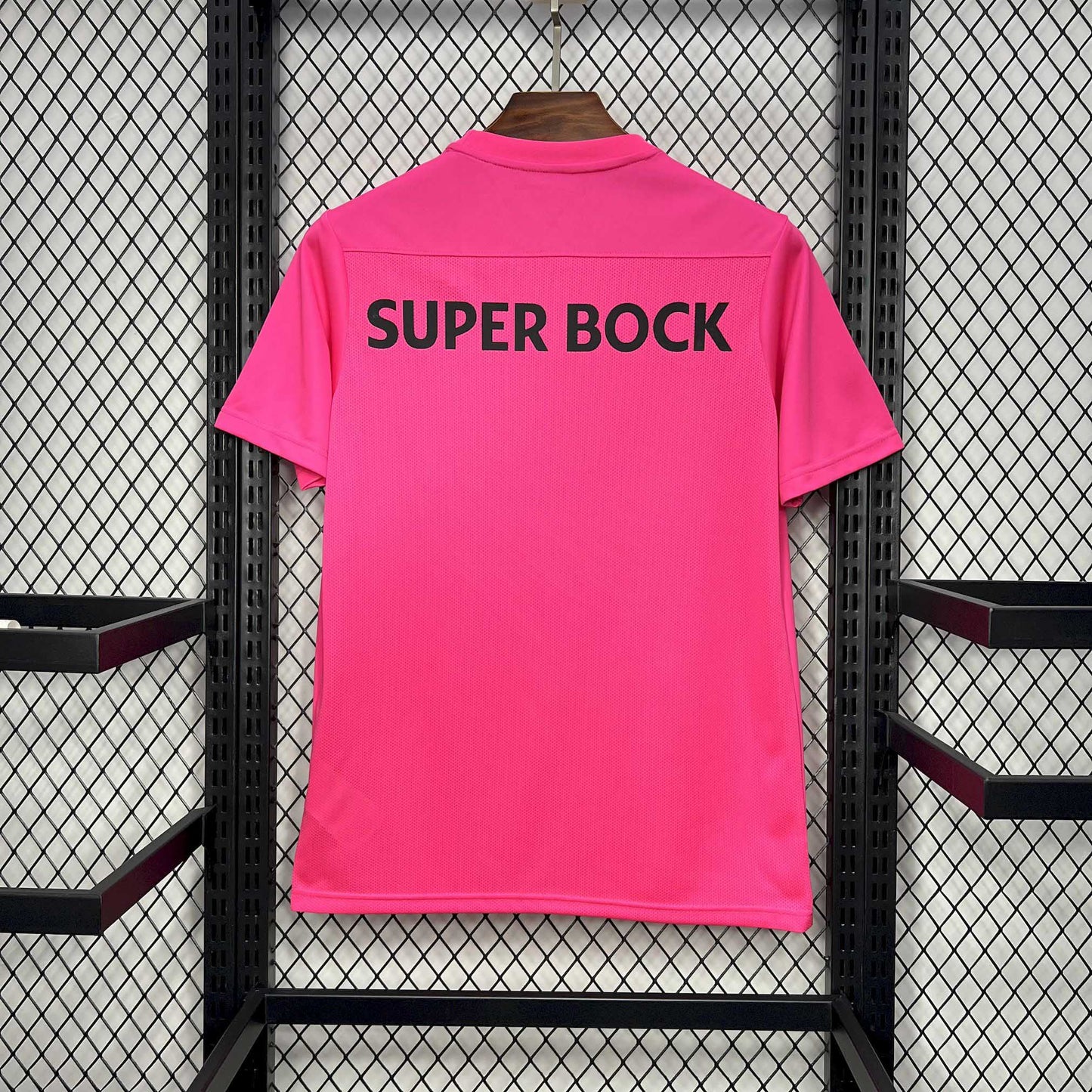 24/25 Sporting Pink