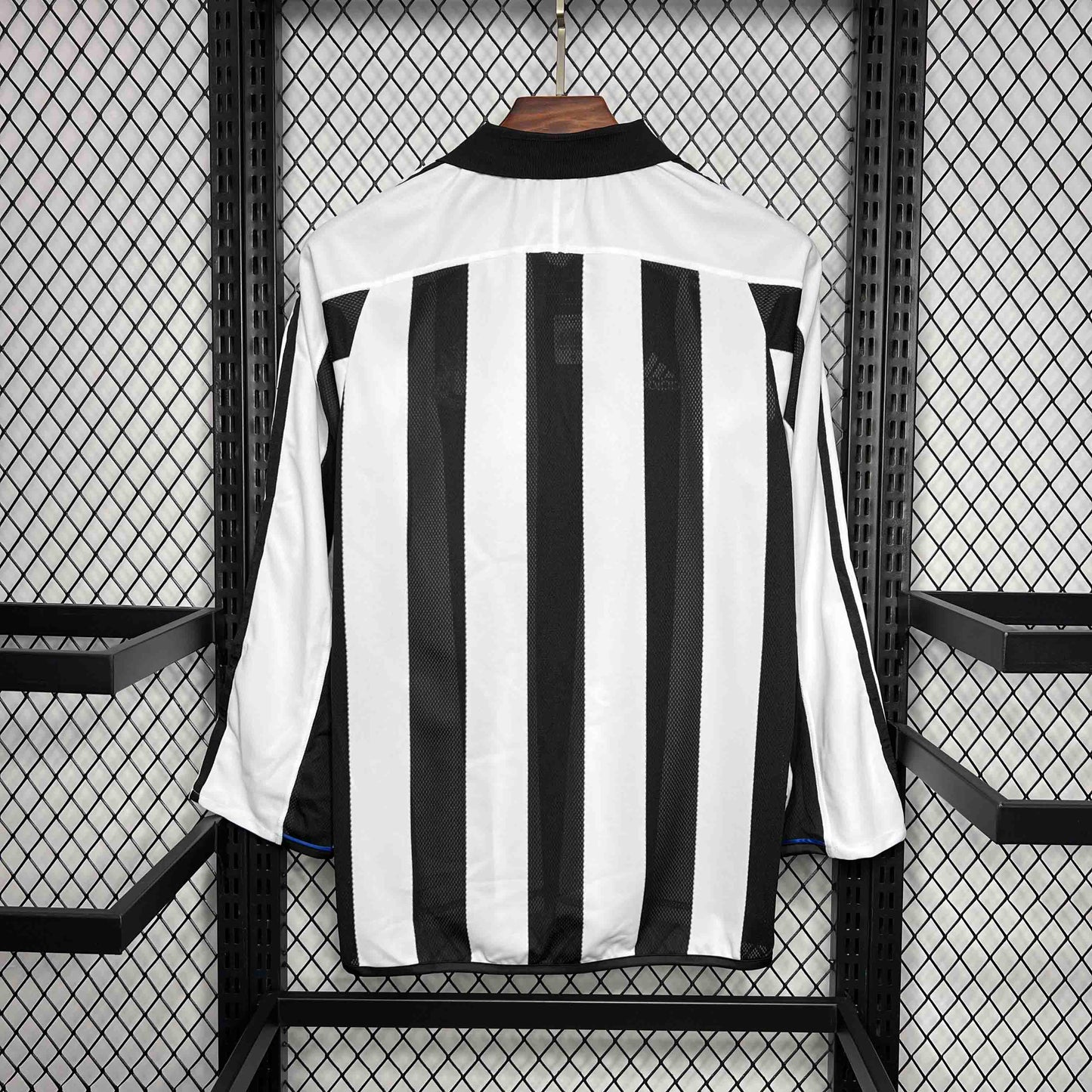 Retro 2003/05 Long Sleeves Newcastle Home