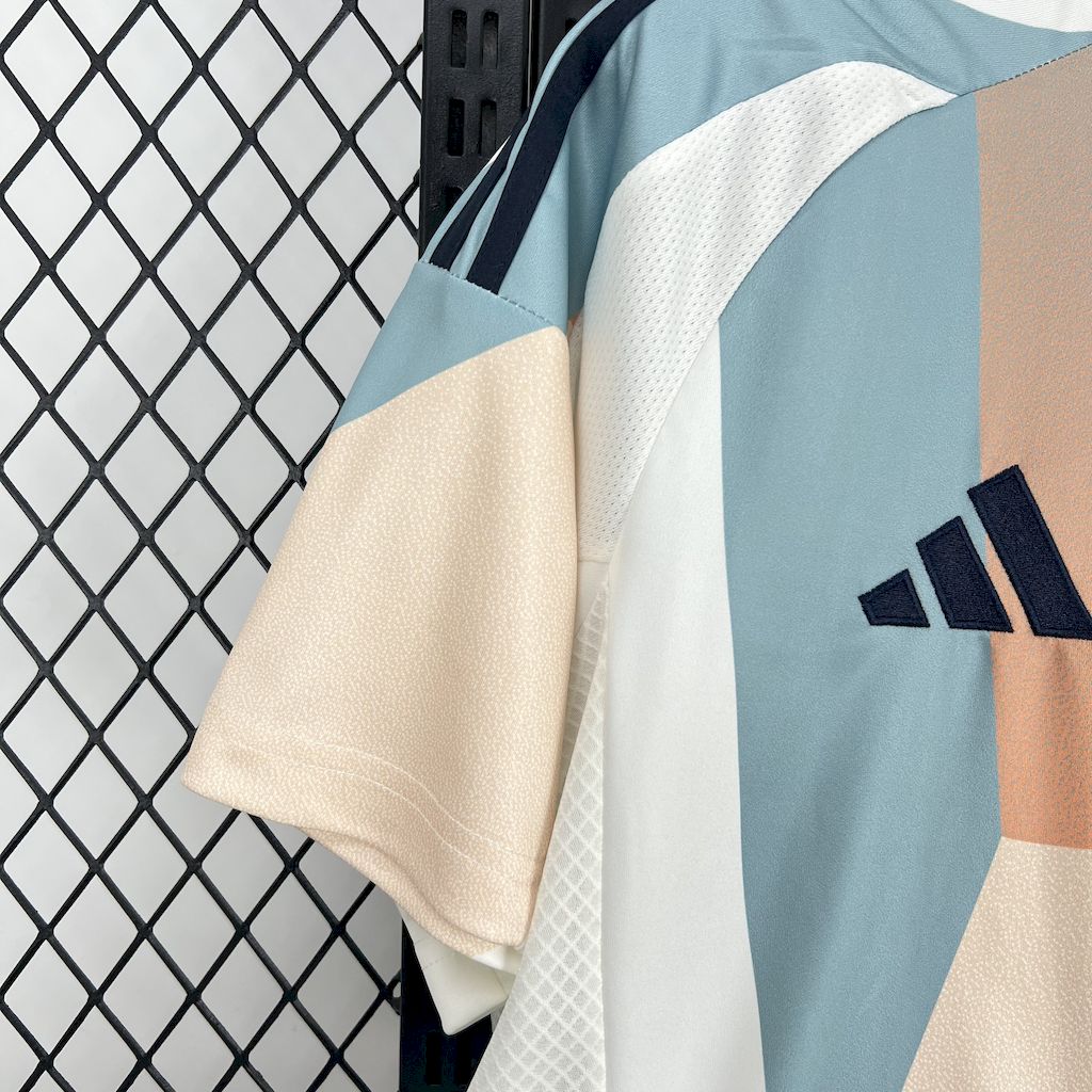 2025 Spain Away