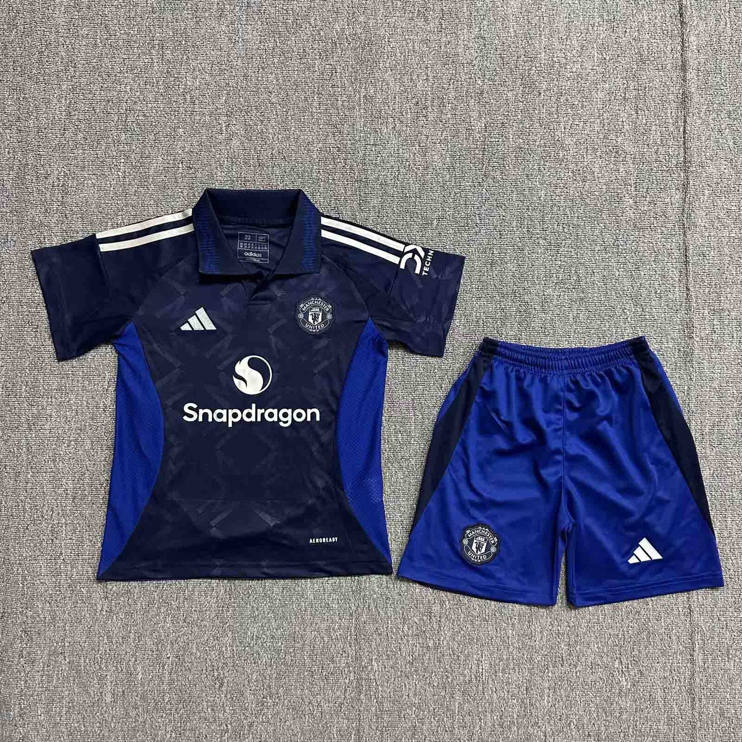 24/25 Kids Manchester United Away