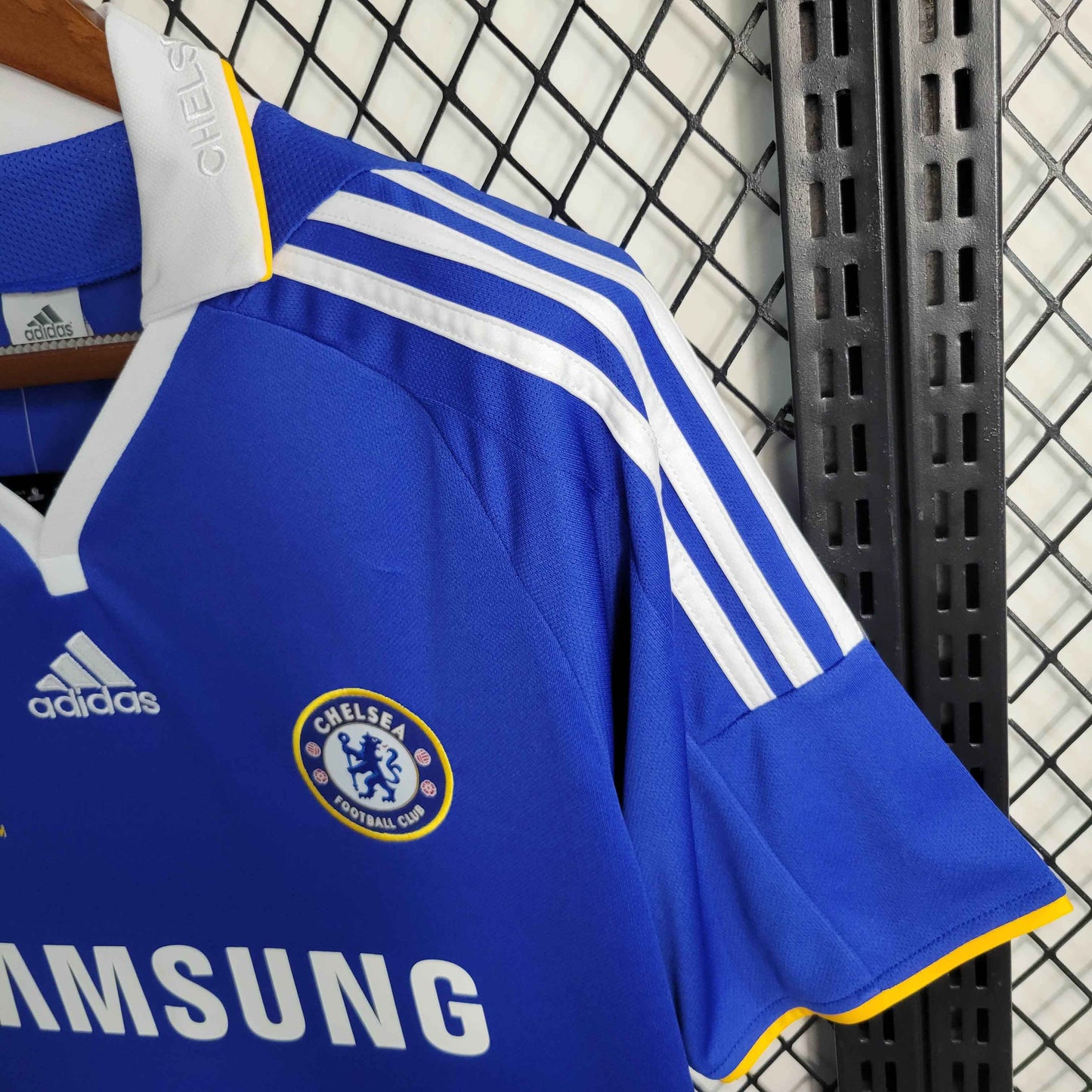 Retro 2008/09 Chelsea Home