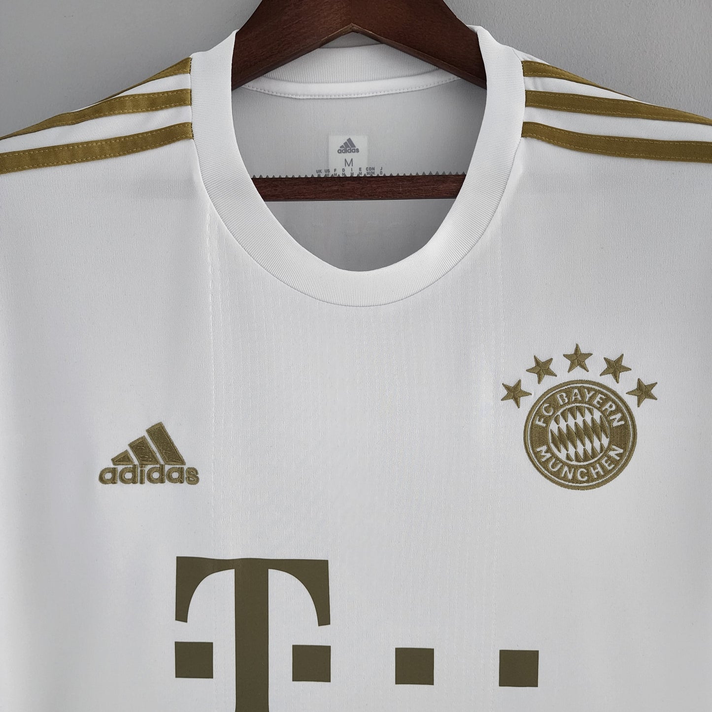22/23 Bayern away