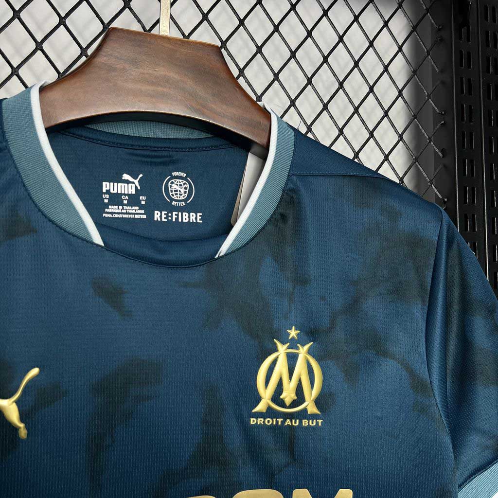 24/25 Marseille Away