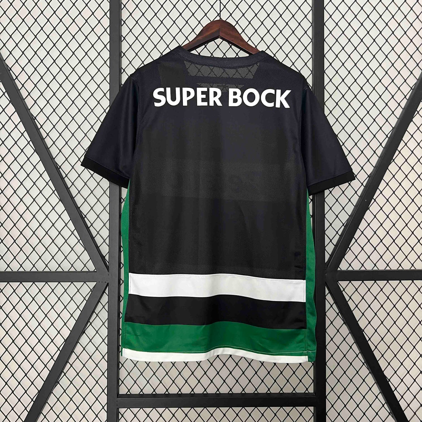 24/25 Sporting Home