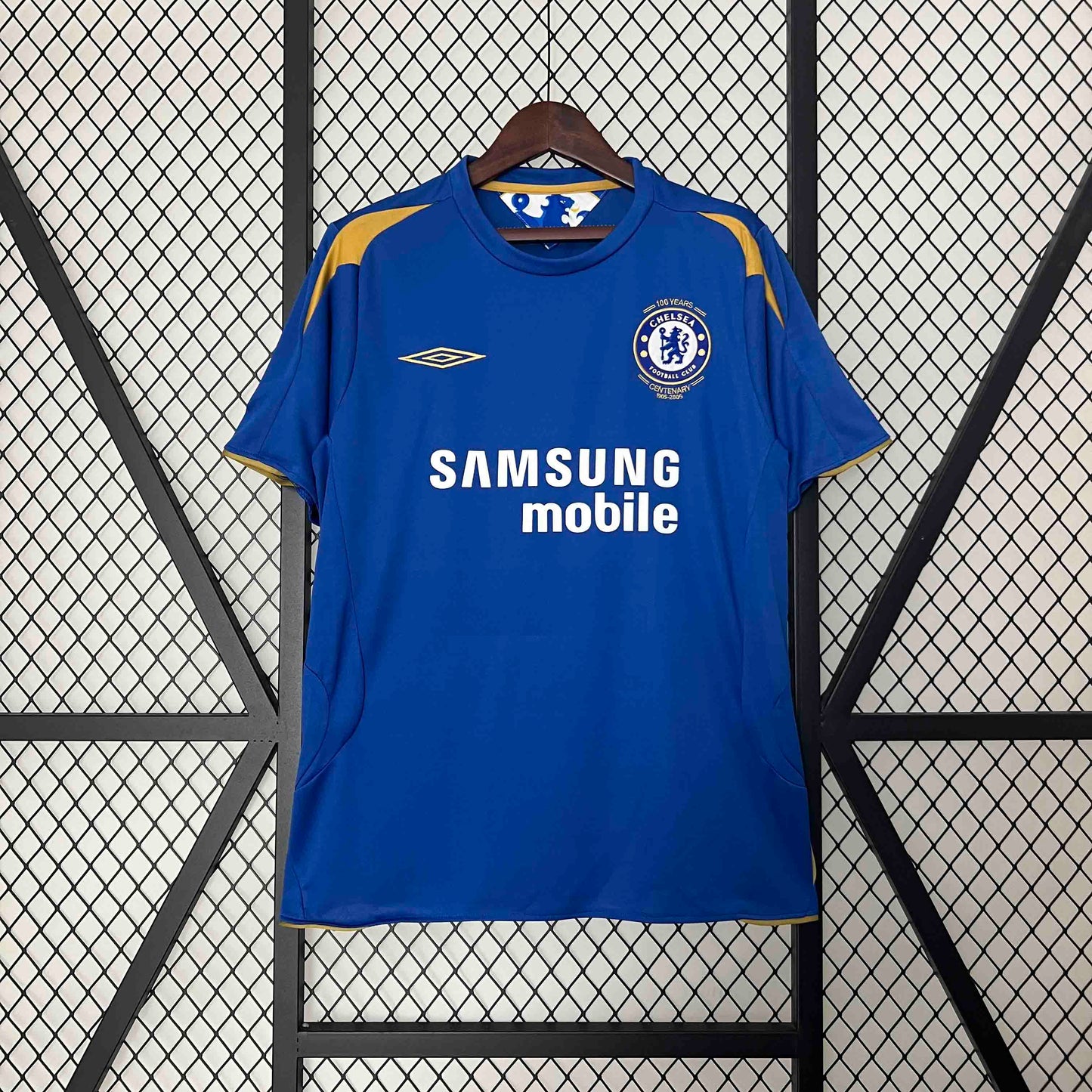 Retro 2005/06 Chelsea Home