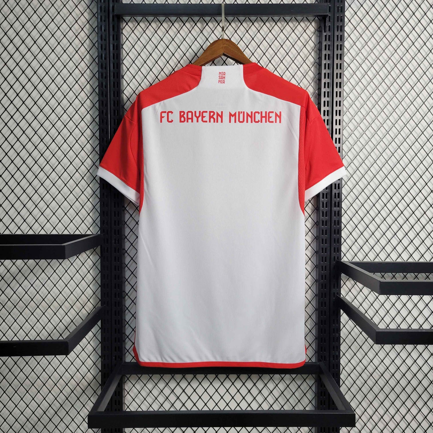 23/24 Bayern home