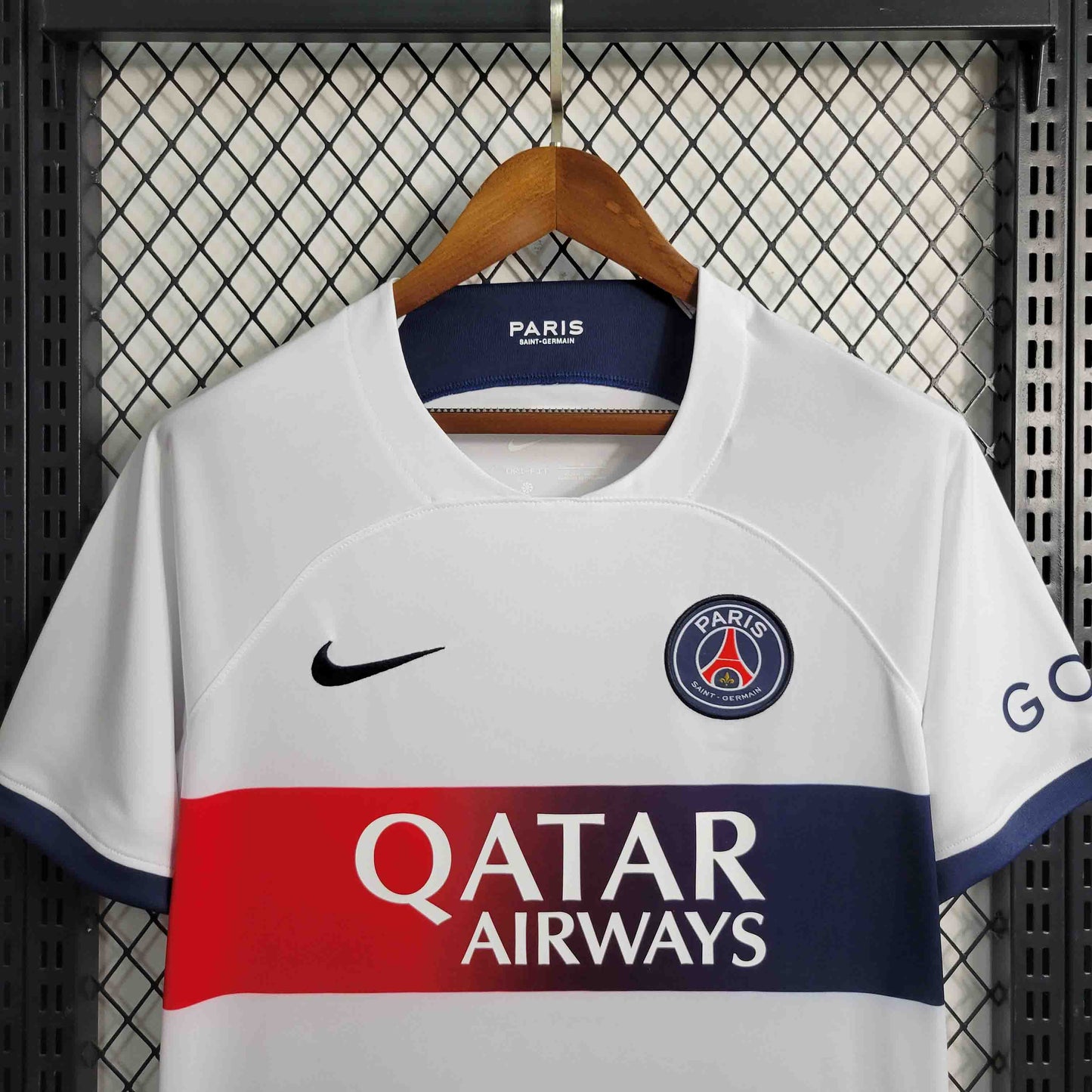 23/24 PSG Away