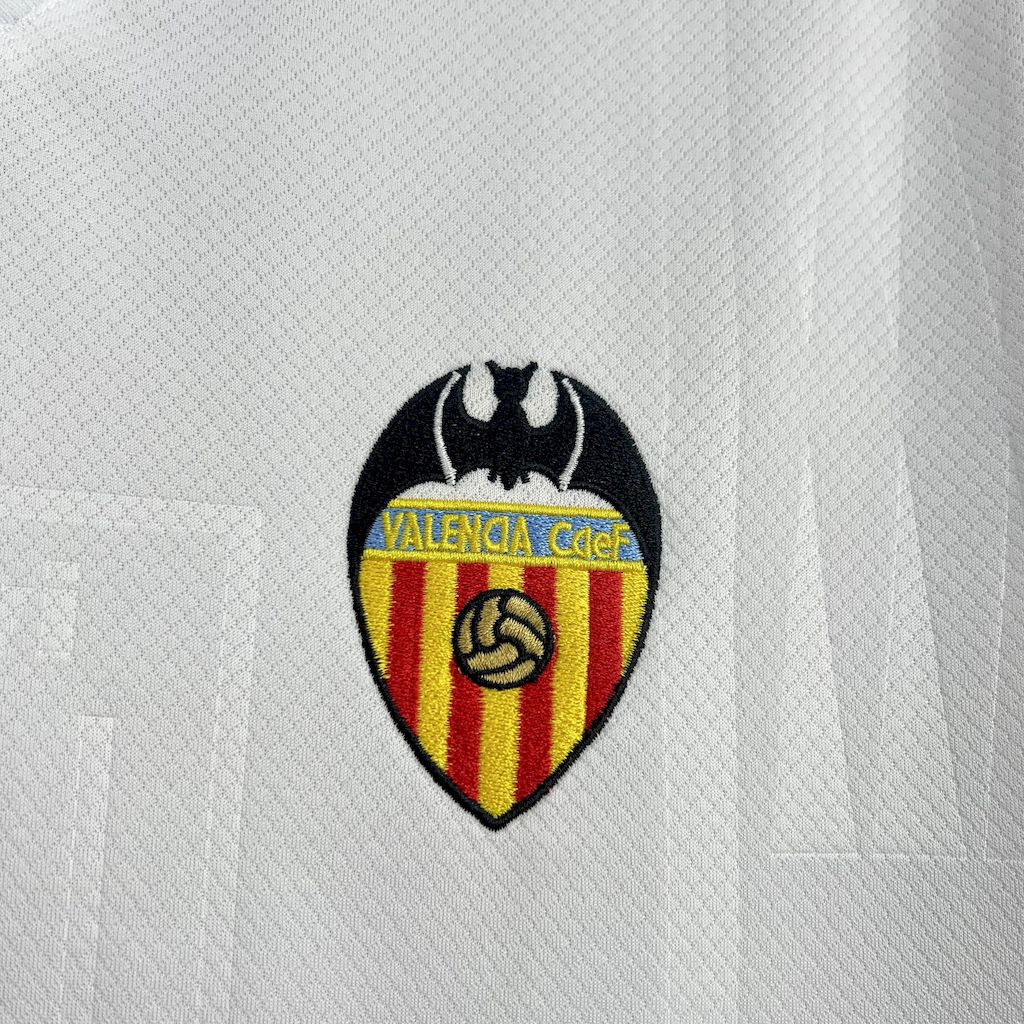 Retro 1996/97 Valencia Home