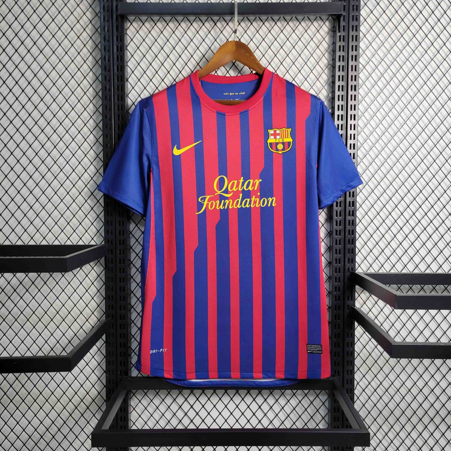 Retro 2011/12 Barcelona Home