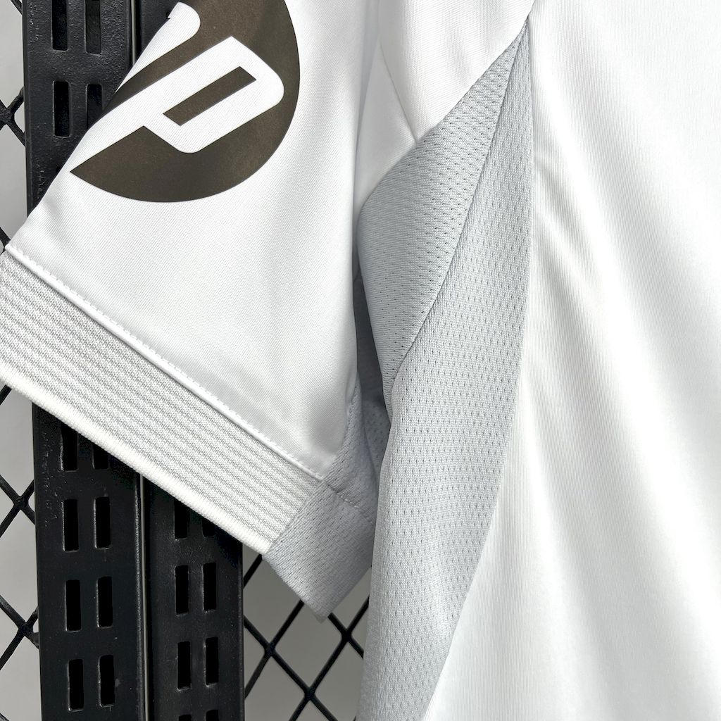 Real Madrid Home