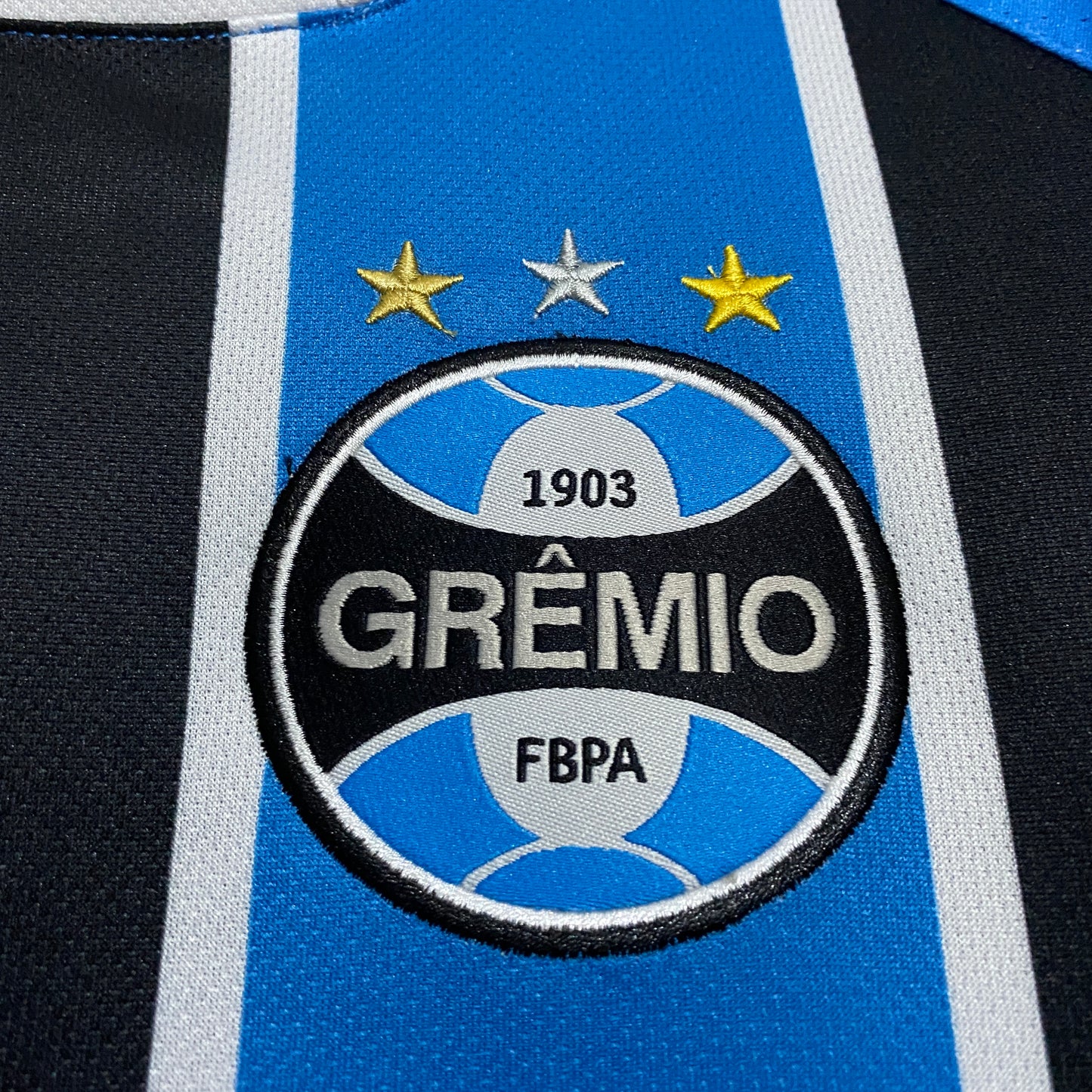 Retro 16/17 Gremio home