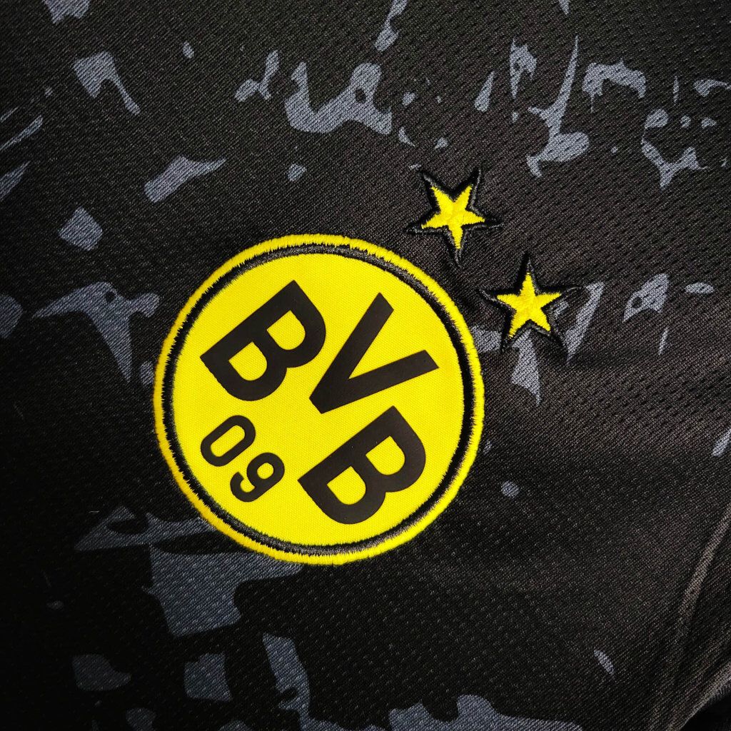 23/24 Dortmund Away