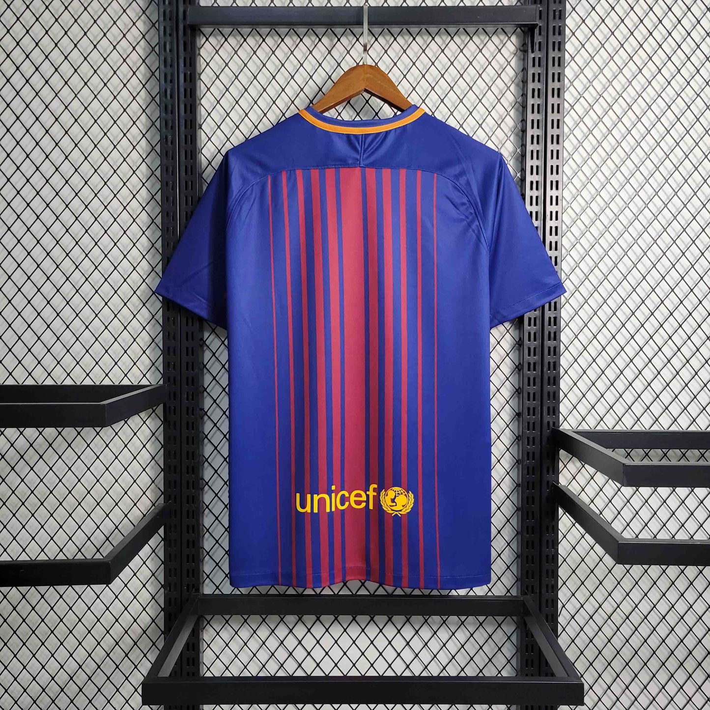 Retro 2017/18 Barcelona Home