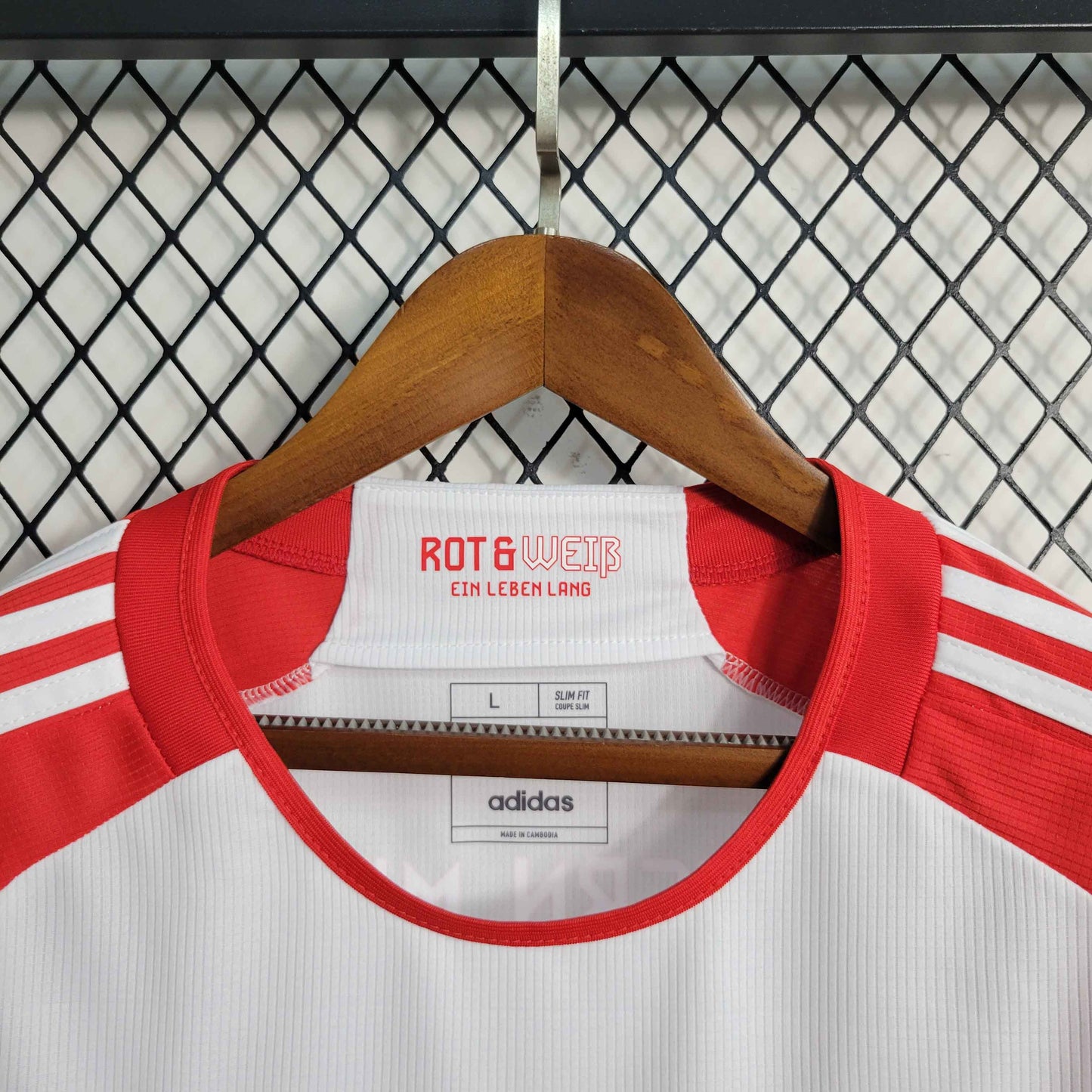 23/24 Bayern home