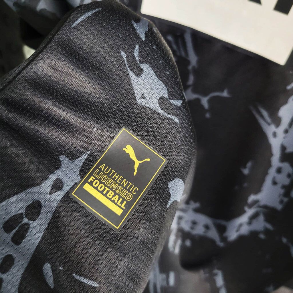 23/24 Dortmund Away
