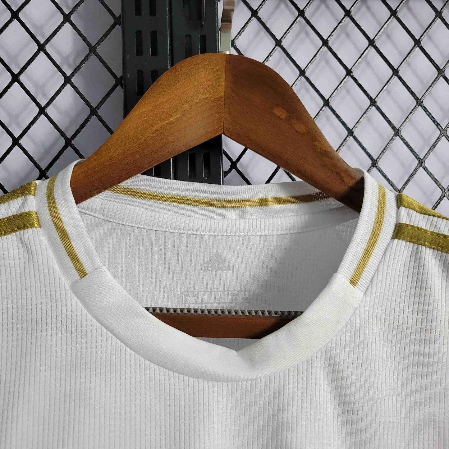 Retro 18/19 Real Madrid Home