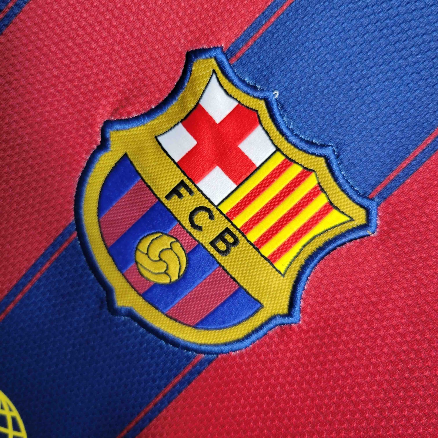 Retro 2009/10 Barcelona Home