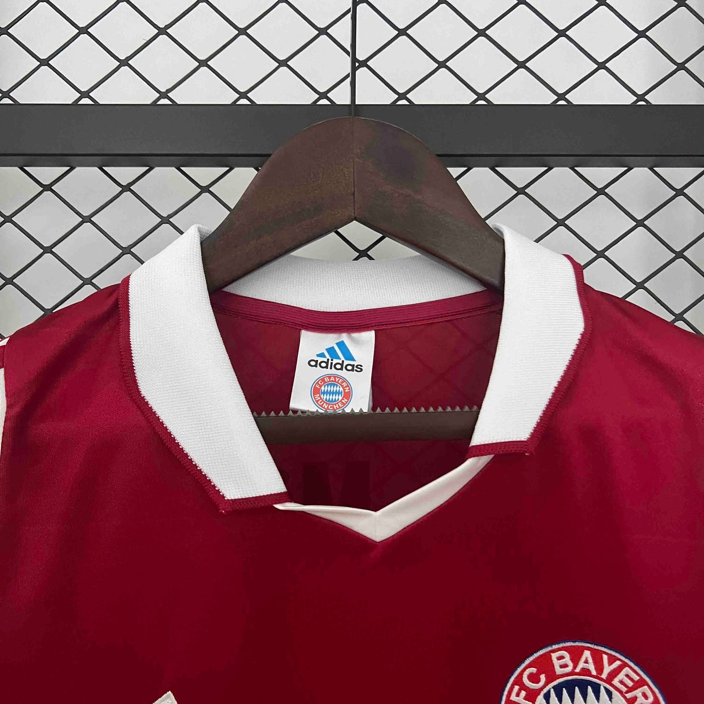 Retro 2003/04 Bayern Home