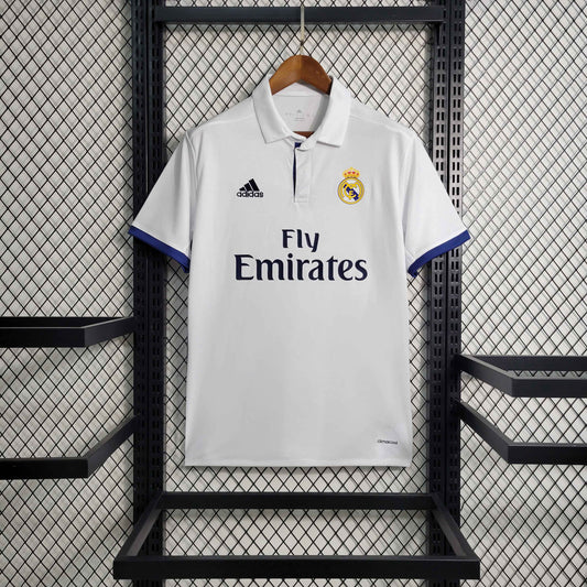 Retro 2016/17 Real Madrid