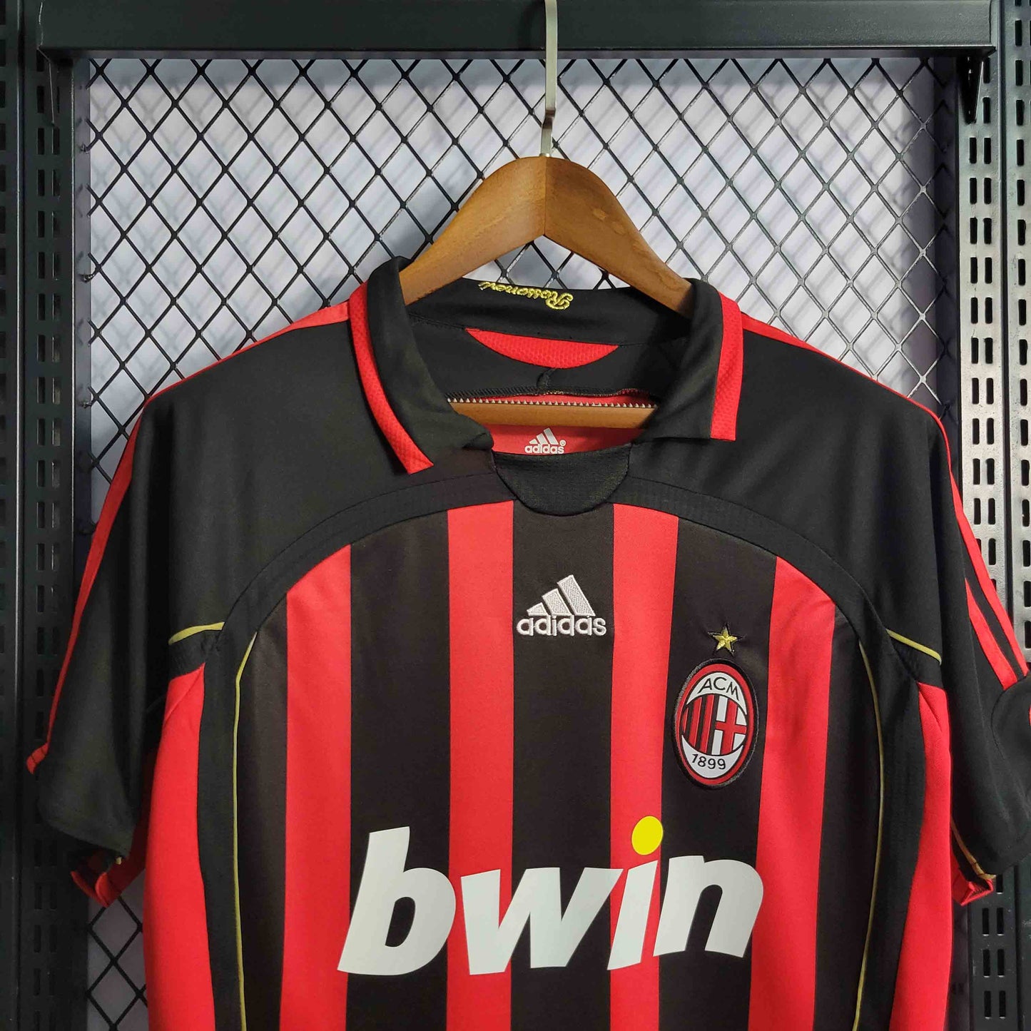 Retro 06/07 AC Milan Home