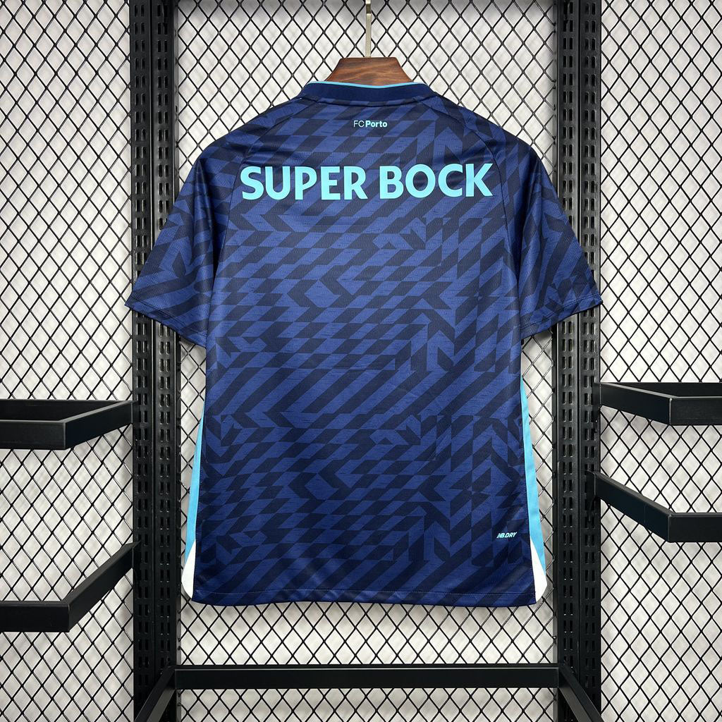 24/25 Porto Second Away