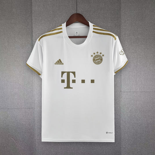 22/23 Bayern away