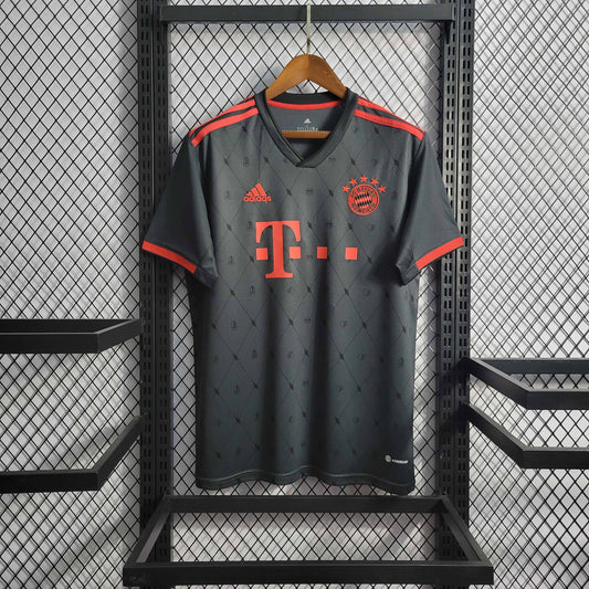 22/23 Bayern Second away