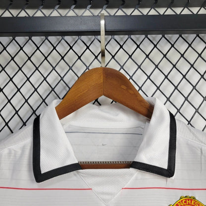 Retro 2004/05 Manchester United Away